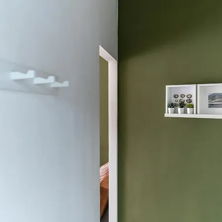 Neapolitan Vittoria Colonna Apartment